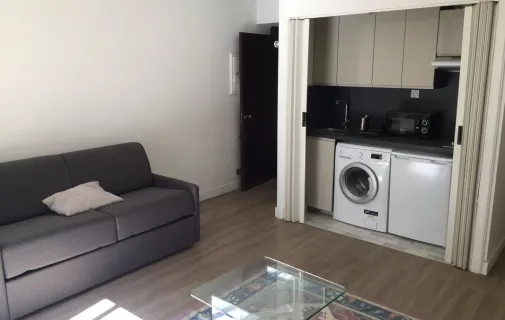 Location Paris Appartement 698506cd3d8a