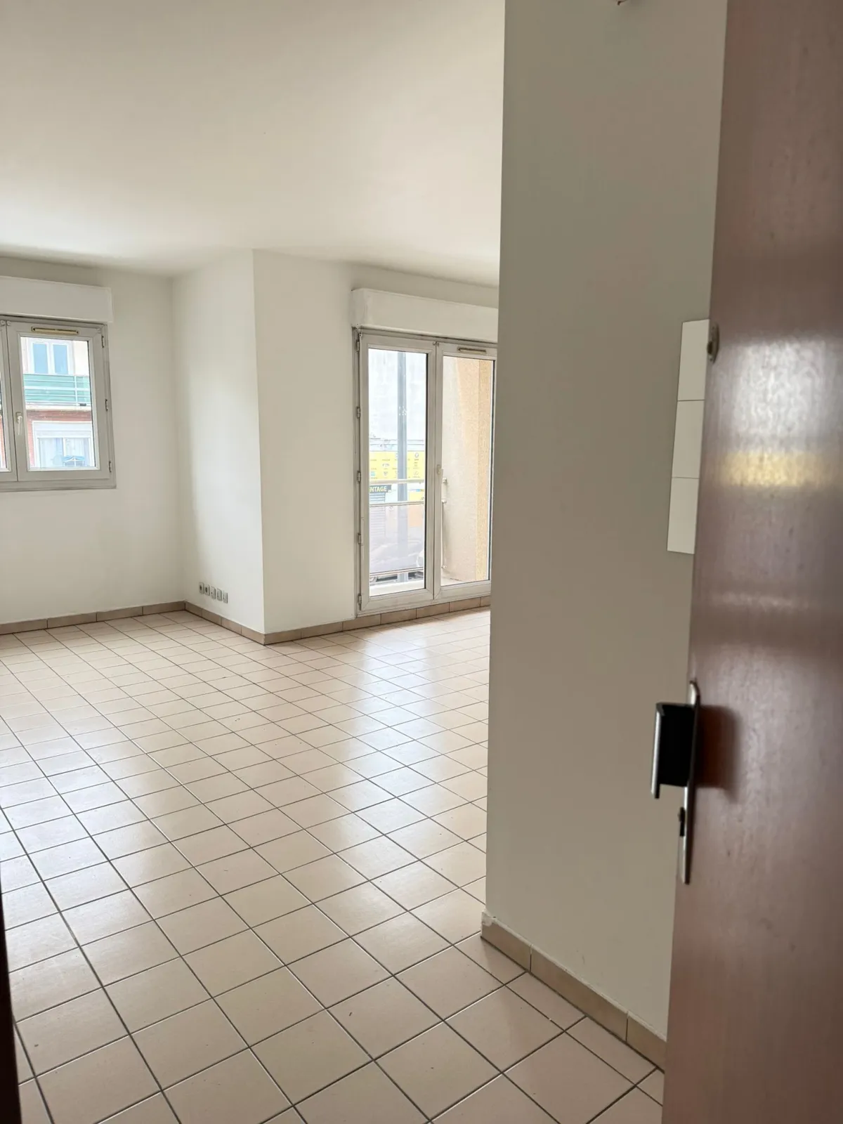 Location Bobigny Appartement 6985a7f5e9c6