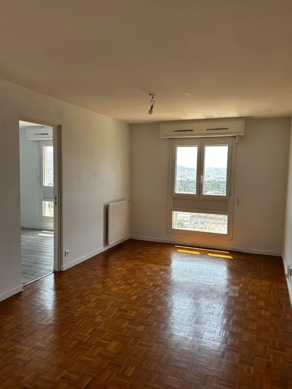 Location Marseille Appartement 6985e87a9745