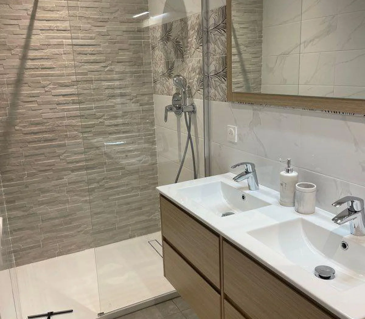 Location Bordeaux Appartement 6985fcbfe3c6