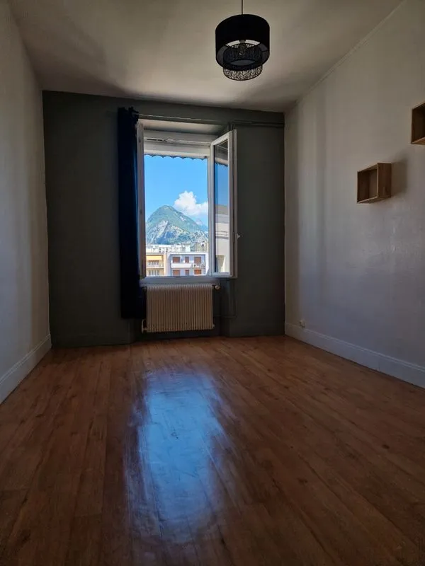 Location Grenoble Appartement 69872a7ecefe