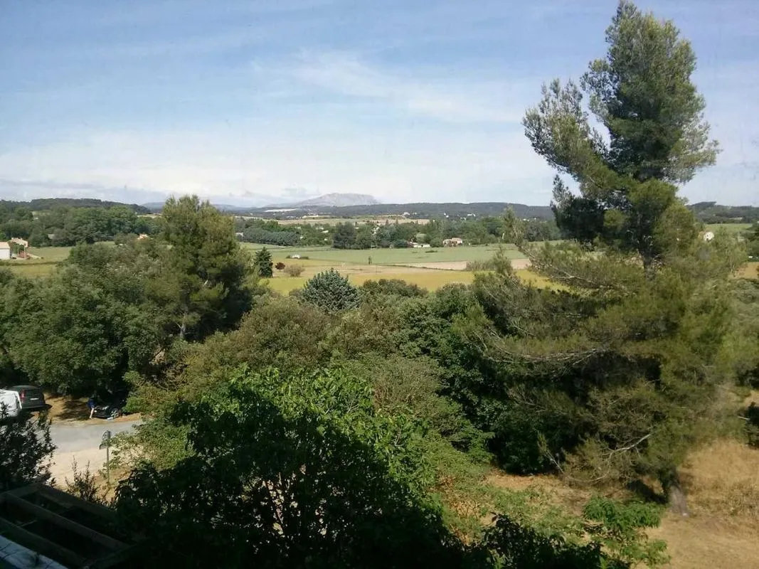 Location Aix-en-Provence Appartement 6987449d5555