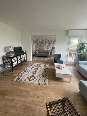 Location Saint-Leu-la-Forêt Appartement 69874f05eb36