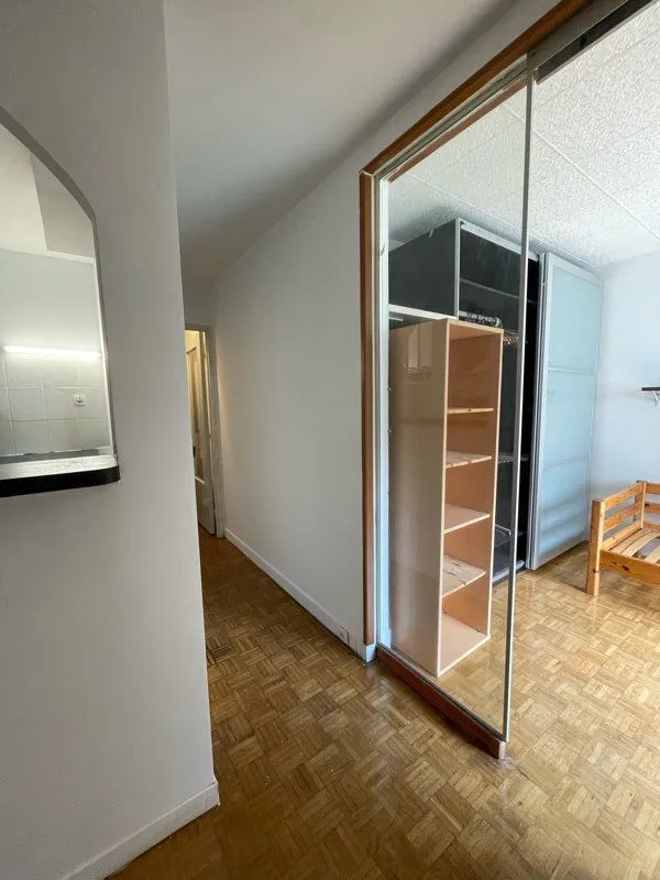 Location Paris Appartement 698905f3b7ec