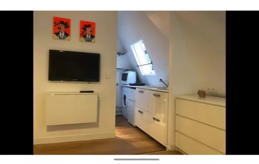 Location Paris Appartement 69890e4450c3