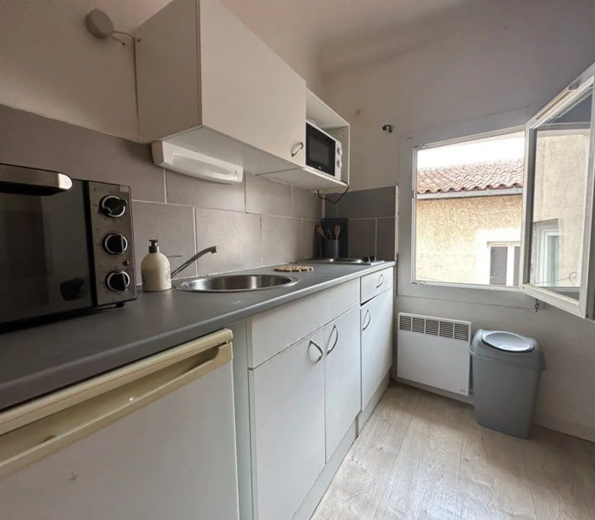 Location Aix-en-Provence Appartement 69891228975f