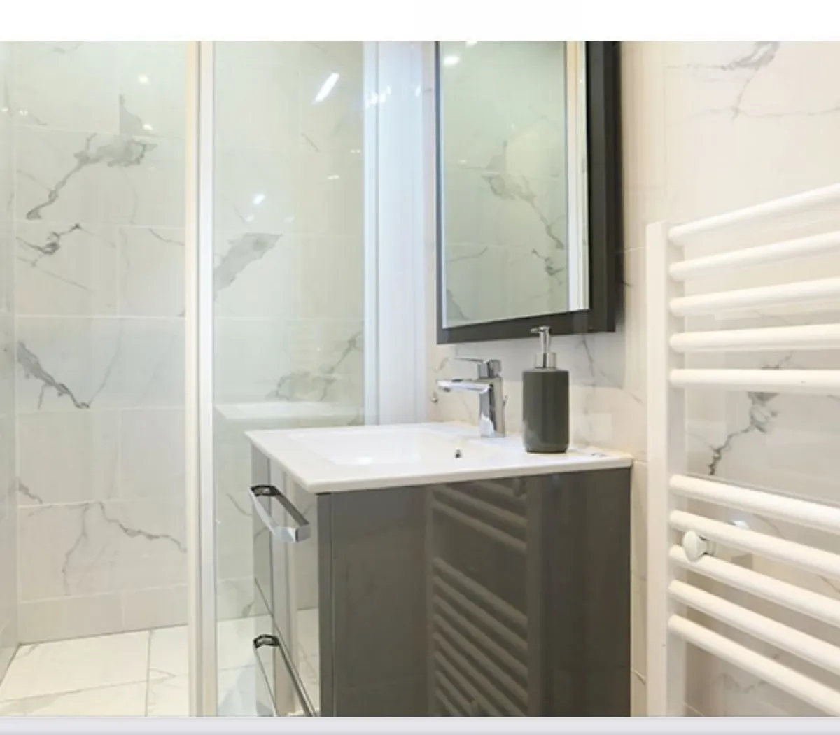 Location Paris Appartement 6989122f00d1