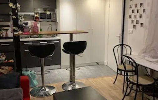 Location Paris Appartement 698918929517