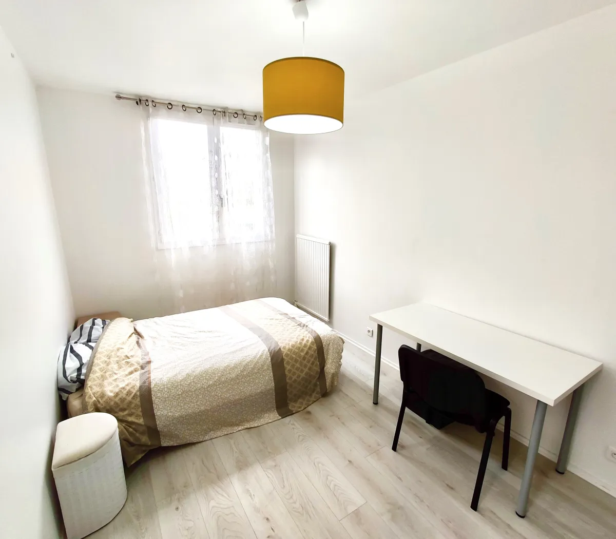 Location Noisy-le-Grand Chambre 6989af0fa7fc