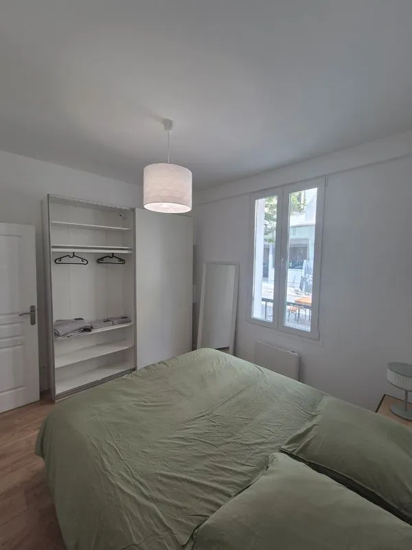 Location Paris Appartement 6989e943ec04