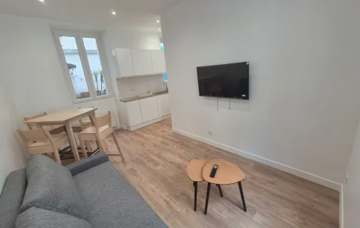 Location Paris Appartement 6989e943ec04