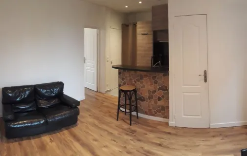 Location Courbevoie Appartement 6989e957f28b