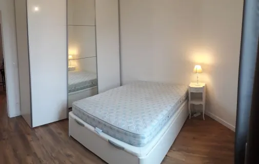 Location Courbevoie Appartement 6989e957f28b