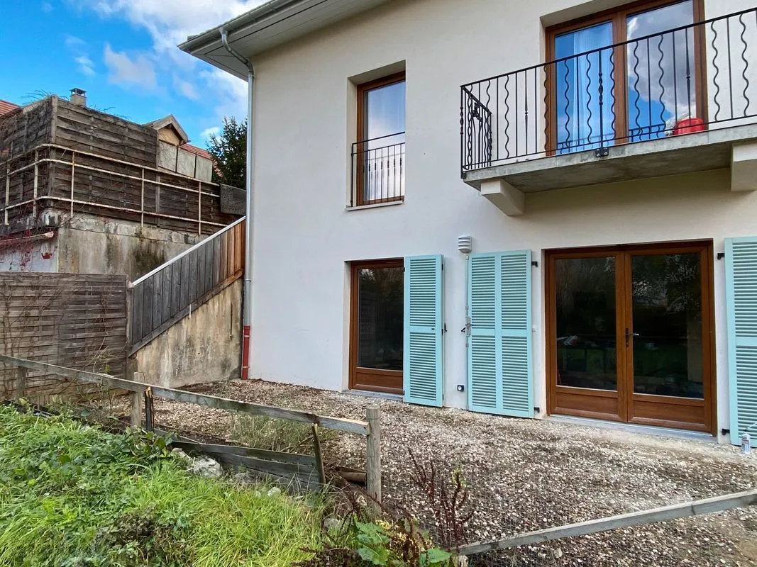 Location Annecy Appartement 6989eb0445f7