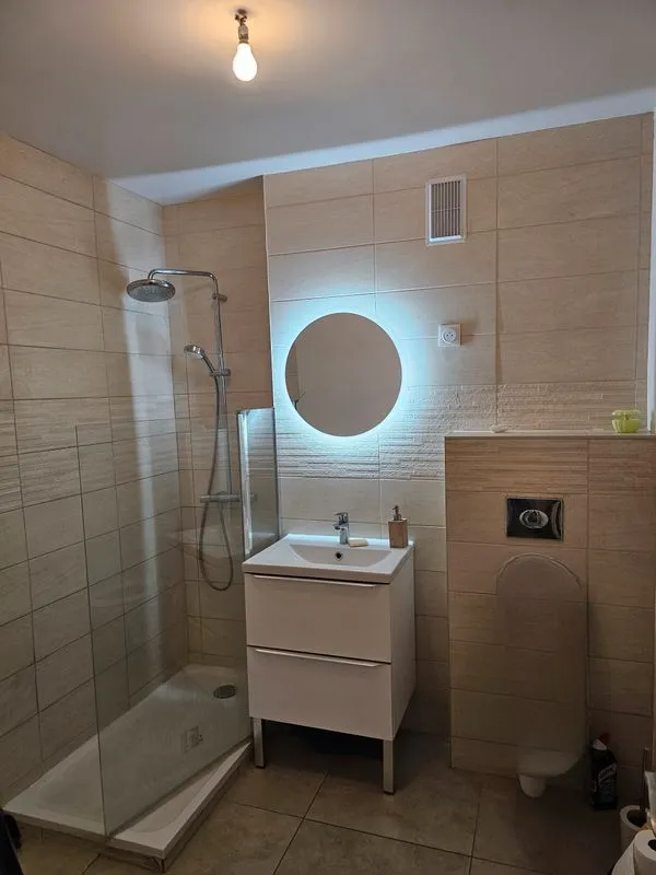 Location Asnières-sur-Seine Appartement 6989ed8f8545