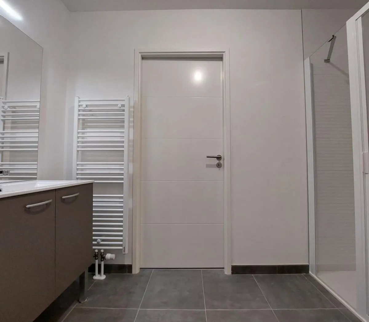 Location Paris Appartement 6989f2ed095d