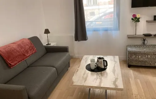 Location Versailles Appartement 698a45369e28