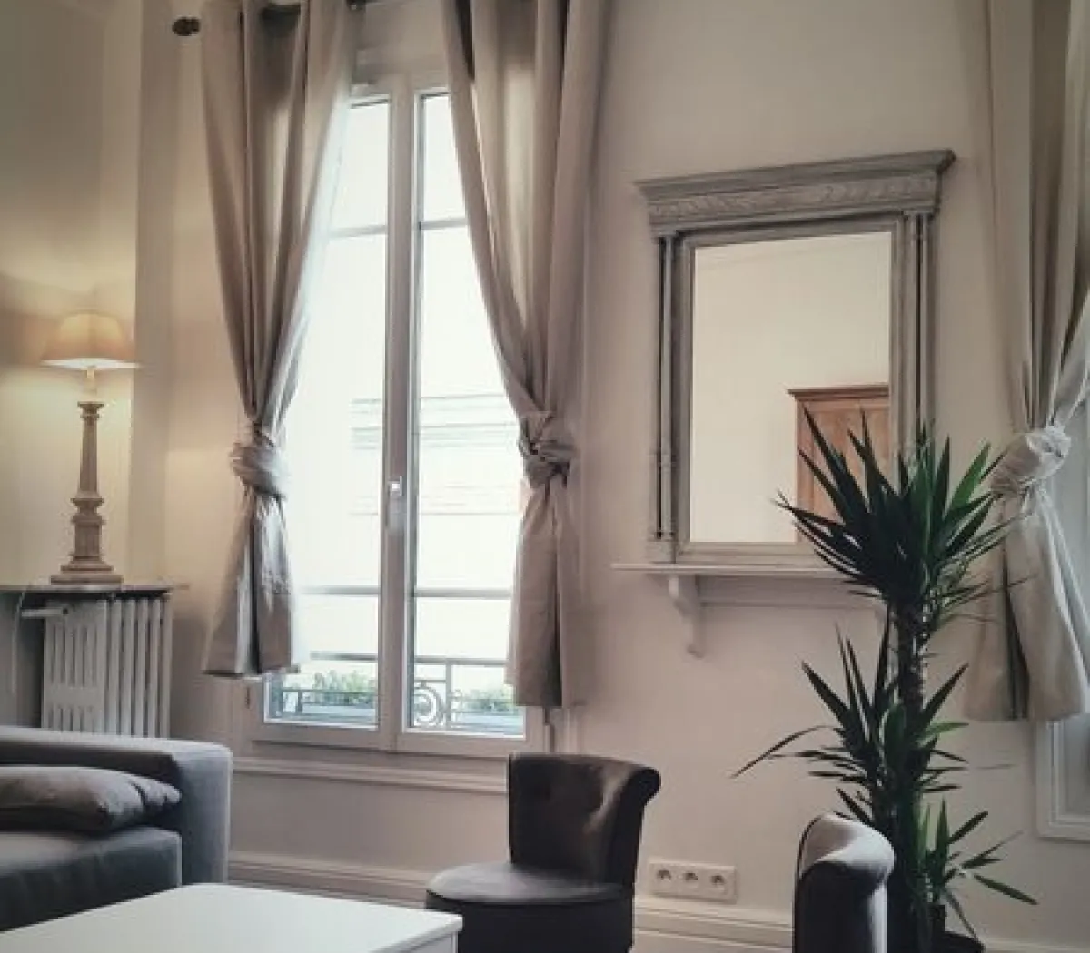 Location Paris Appartement 698ac1f82da8