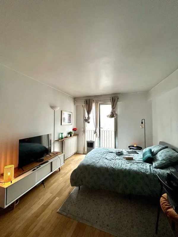 Location Paris Appartement 698b396a7353