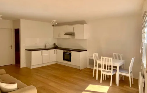 Location Asnières-sur-Seine Appartement 698b3976111a