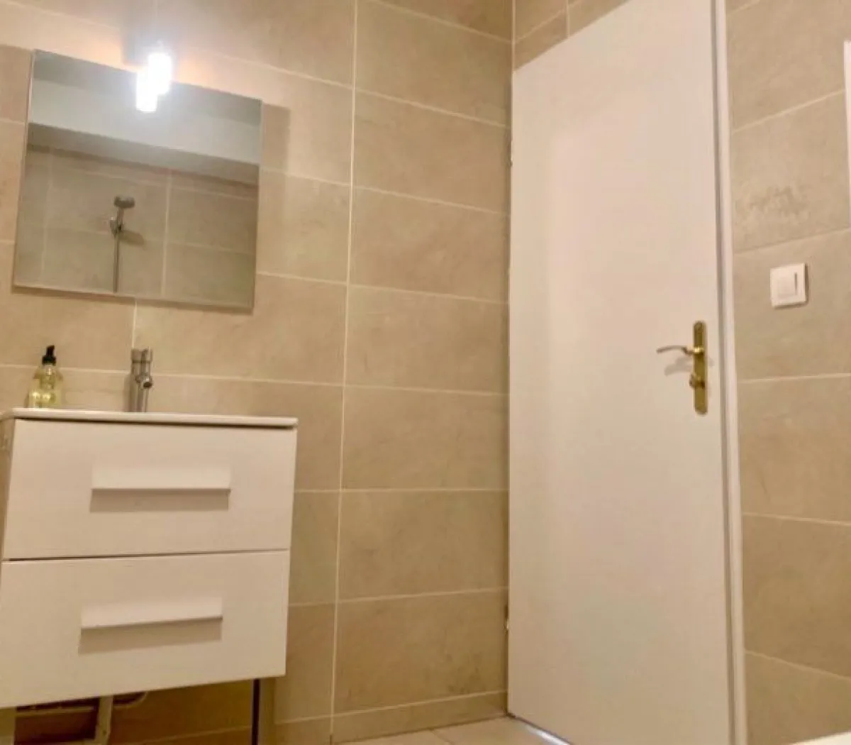 Location Asnières-sur-Seine Appartement 698b3976111a