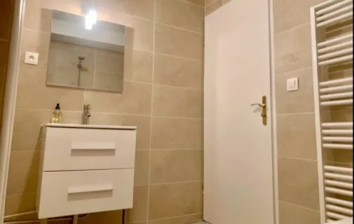 Location Asnières-sur-Seine Appartement 698b3976111a