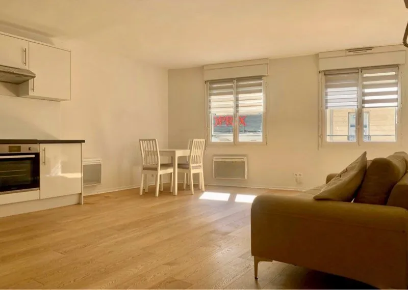 Location Asnières-sur-Seine Appartement 698b3976111a