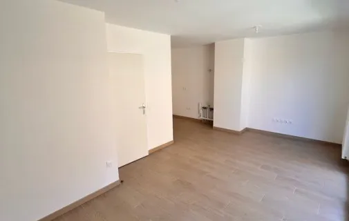 Location Aubervilliers Appartement 698b3e93d9d0