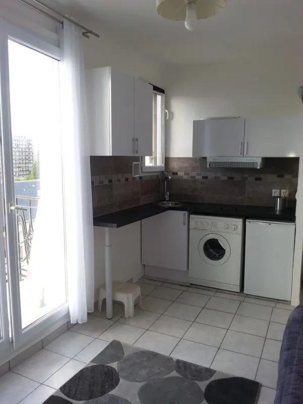 Location La Garenne-Colombes Appartement 698b400d2236
