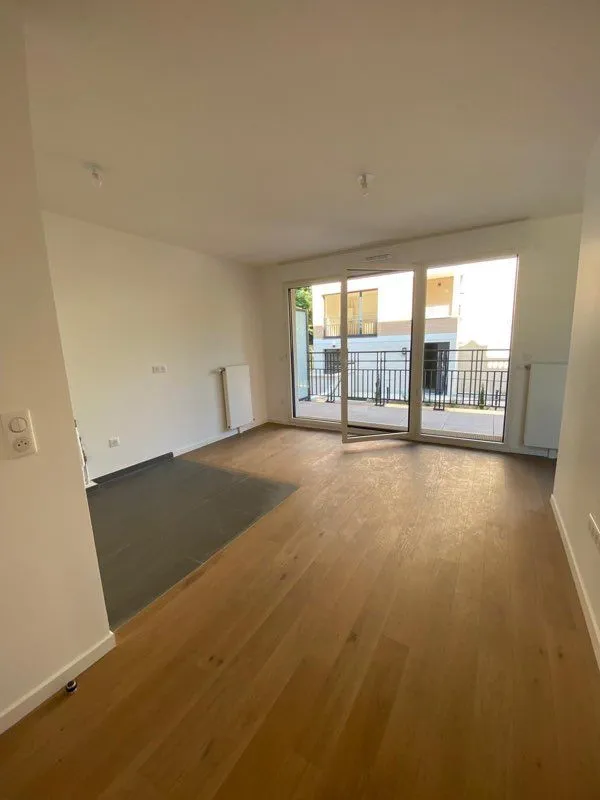 Location Suresnes Appartement 698c4f22eebe