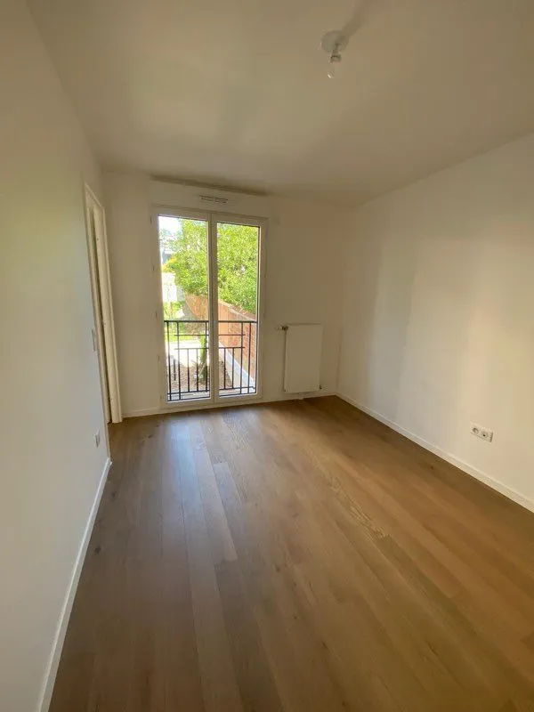 Location Suresnes Appartement 698c4f22eebe
