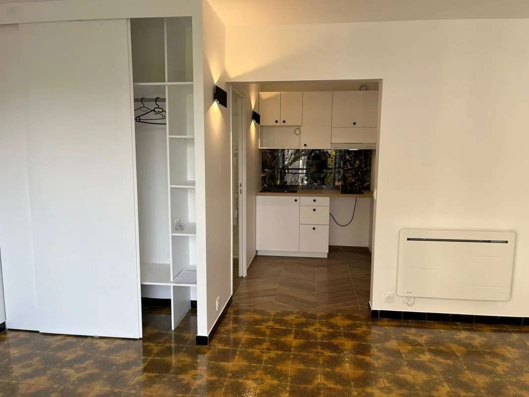 Location Asnières-sur-Seine Appartement 698c513178e4