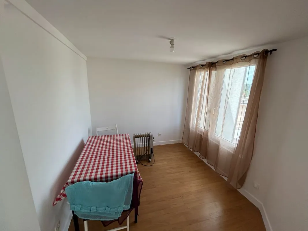 Location Sèvres Appartement 698c989eda9b
