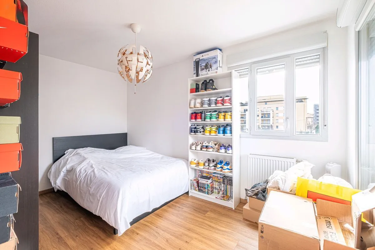 Location Villeurbanne Appartement 698cb9001ace