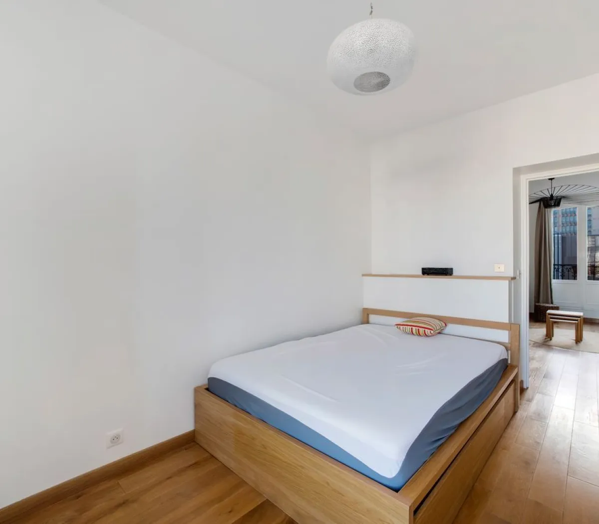 Location Paris Appartement 698cc854e638