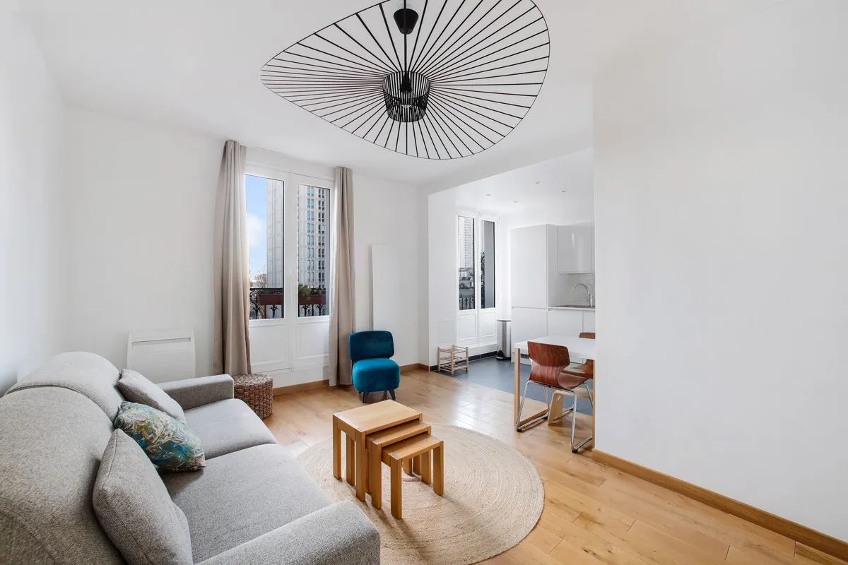 Location Paris Appartement 698cc854e638