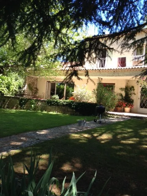 Location Aix-en-Provence Appartement 698cc8ffda92