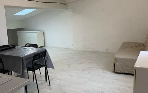 Location Bordeaux Appartement 698d8e8242a5