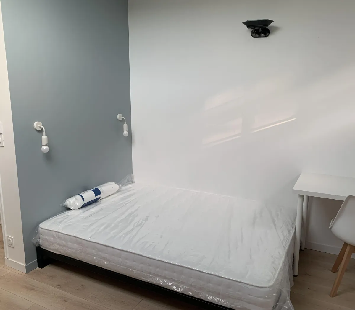 Location Antony Chambre 698dac918f9e