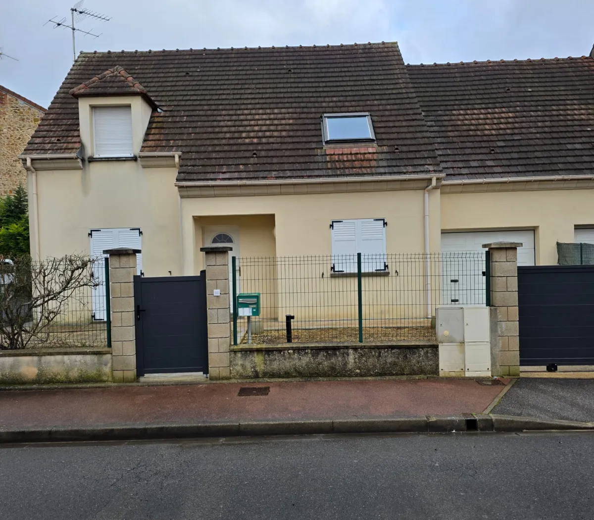 Location Corbeil-Essonnes Maison 698dd6edde2e