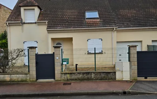 Location Corbeil-Essonnes Maison 698dd6edde2e