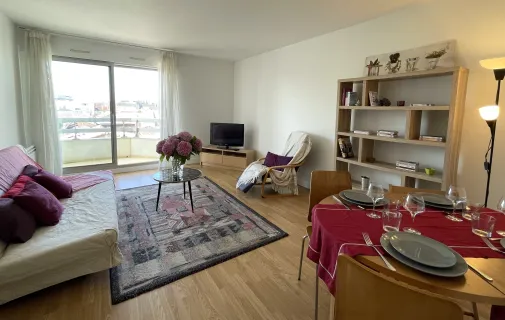 Location Bordeaux Appartement 698e0f8eeb48