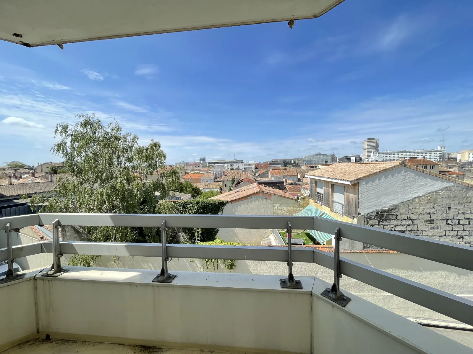 Location Bordeaux Appartement 698e0f8eeb48