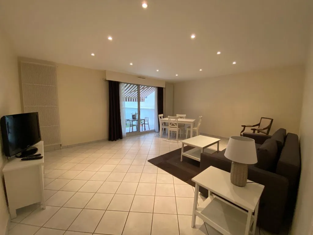 Location Bry-sur-Marne Appartement 698e5bb32b5d