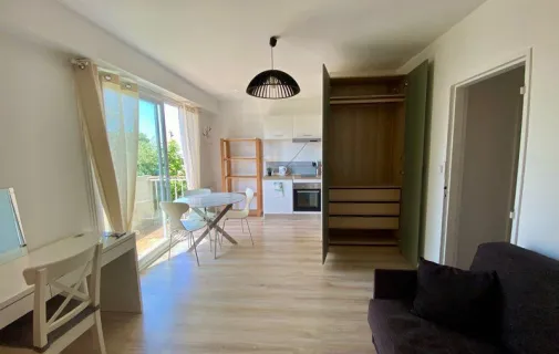 Location Tours Appartement 698e611de9f8