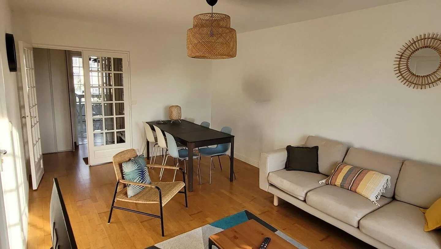 Location Tours Chambre 698ee5209f46