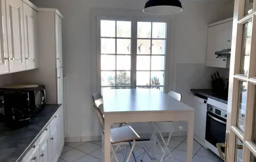 Location Tours Chambre 698ee5209f46