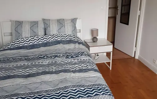 Location Tours Chambre 698ee5209f46