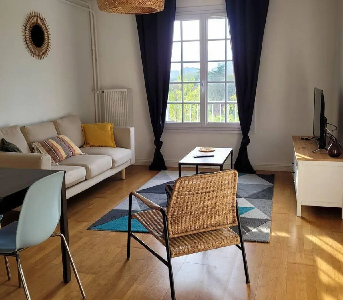 Location Tours Chambre 698ee5209f46