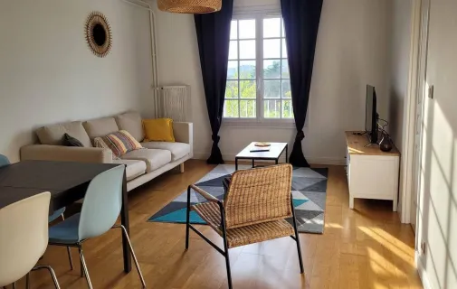 Location Tours Chambre 698ee5209f46